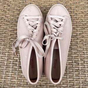 Melissa girls pink sneakers size 5